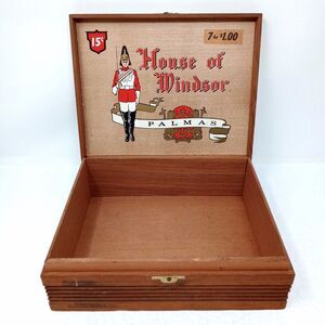 Vintage House of Windsor Palmas Cedar Wood Cigar Box 15 Cents / 7 for $1